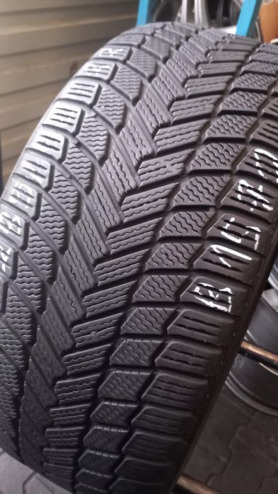 285/40/22 Michelin X Ice Snow Suv 110H