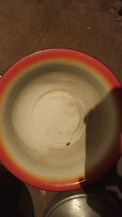 Набір ,миски емаль ,кераміка .