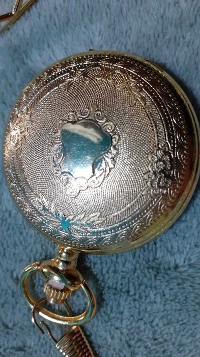 Relógio de bolso dourado NOVO