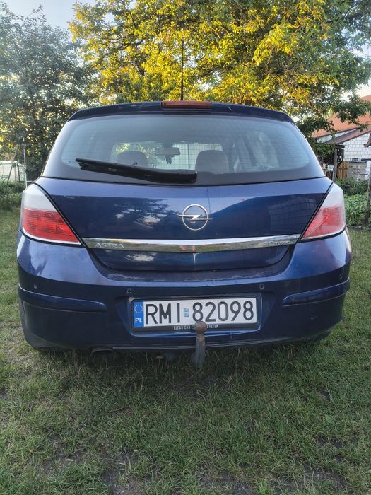 Opel Astra H Hatchback