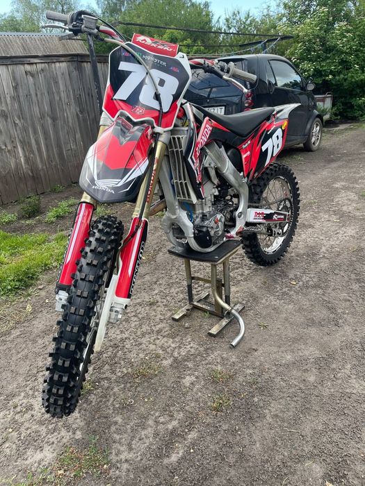 Honda CRF 250R в чудовому стані!!
