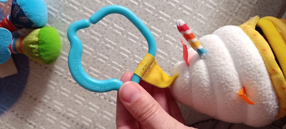 Підвіски на коляску ліжко playgro Melissa & Doug