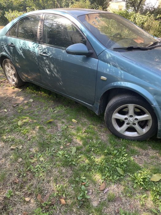 Nissan primera p12 2002
