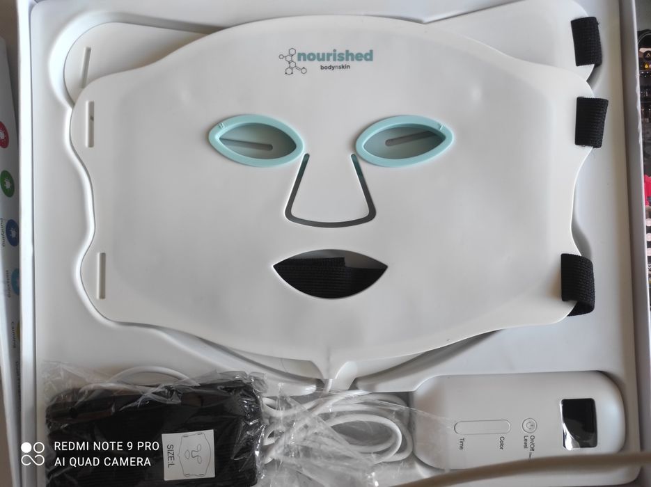 Маска для терапии лица Nourished NBS-4 Светодиодная  для лица и шеи