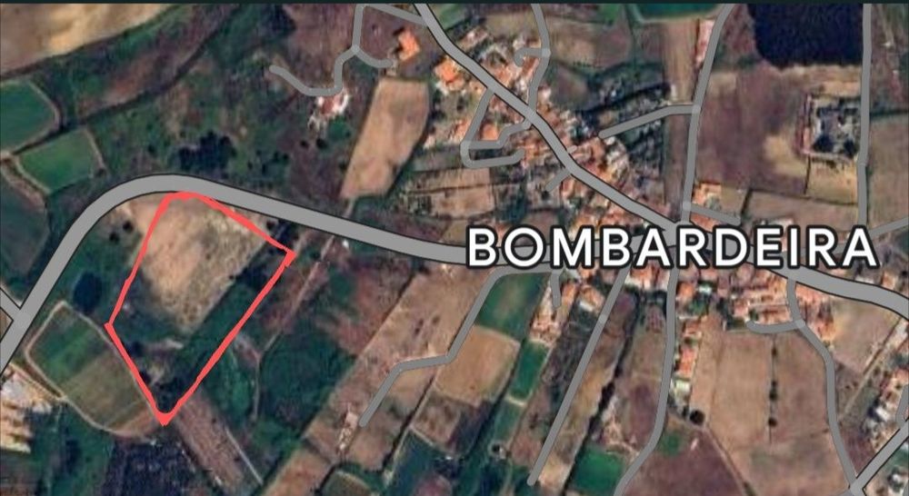 Terreno Rústico "Casal do Juncal" Bombardeira