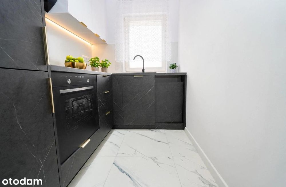 3 pokoje, oddzielna kuchnia, balkon, po generalnym remoncie