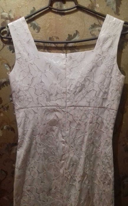 Плаття жіноче  гарне