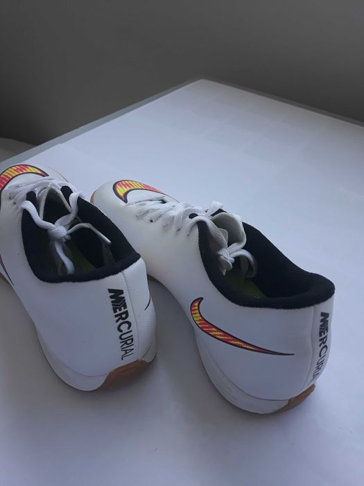 Nike Mercurial Vortex II IC N.º 40 - PROMOÇÃO