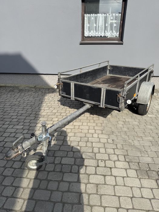 Pryczepka samochoda DMC 600 kg SARIS