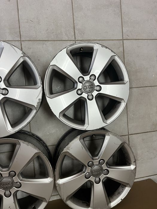 Jantes 17” 5x112 Originais Audi A3 8v Sline