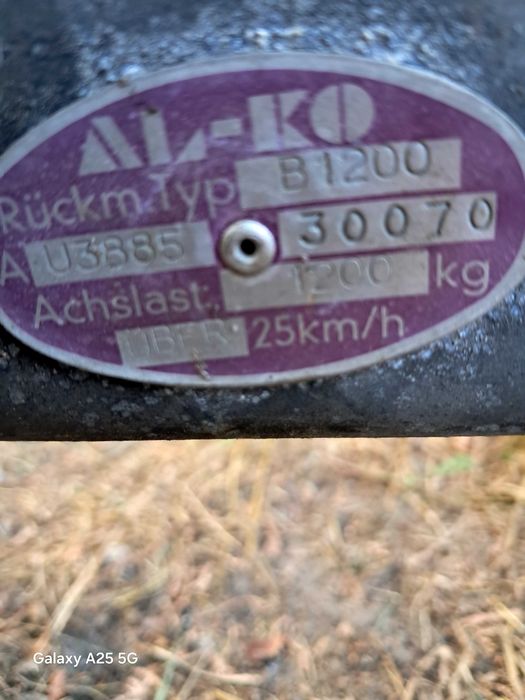 Sprzedam oś nośność 1200kg