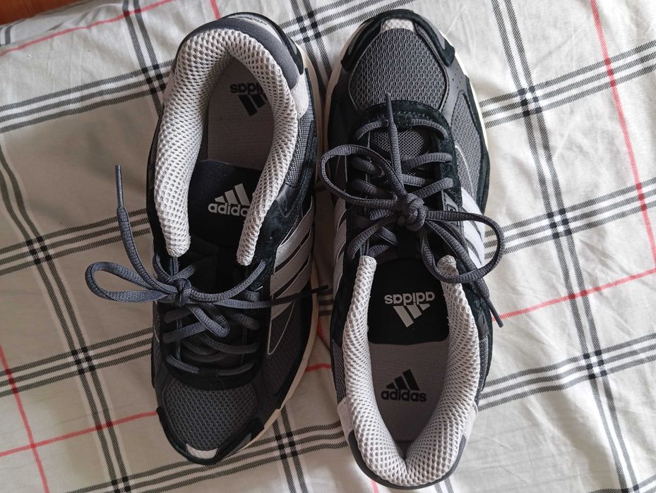 Sapatilhas Adidas ORIGINAIS ( Novas)