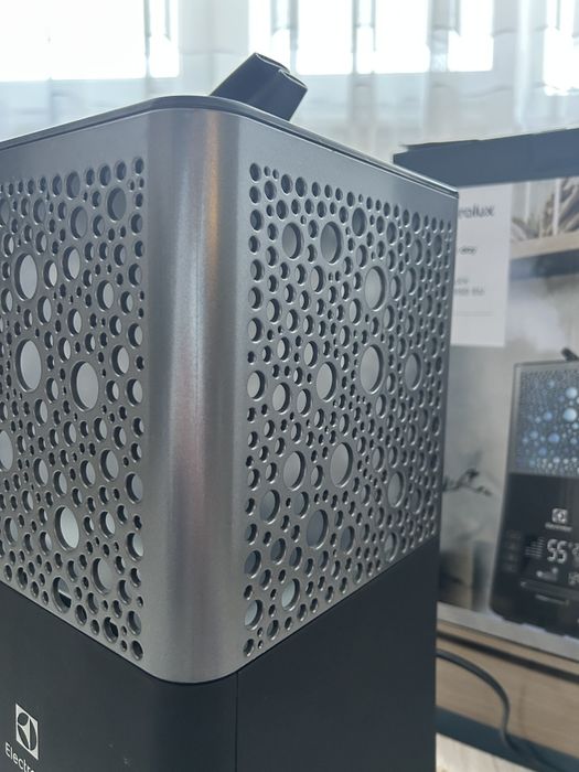Зволожувач повітря Electrolux