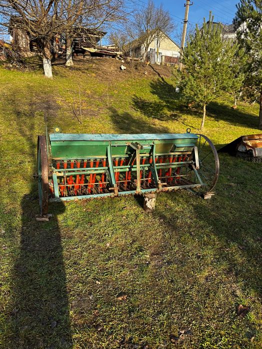 Сівалка навісна для мінітрактора