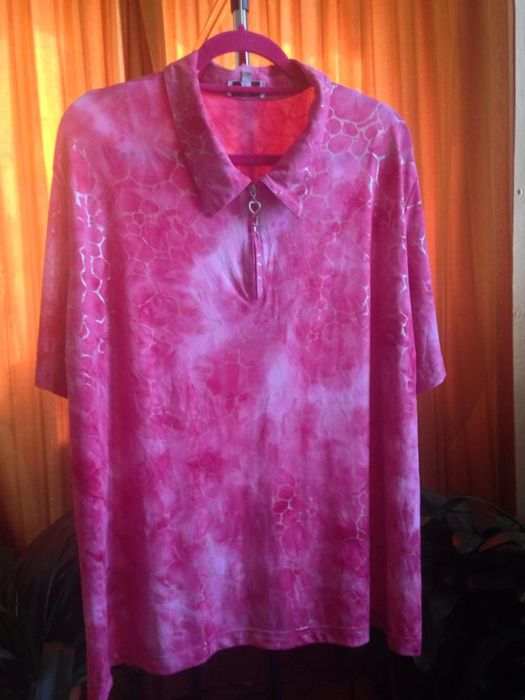 Bluzka w rozm. XL.