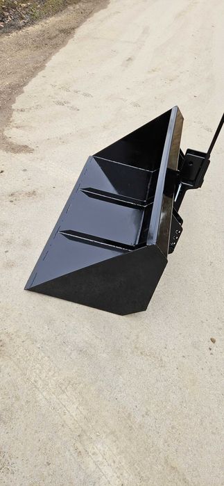 Łyżka TUZ – solidne wykonanie, najwyższa jakość!