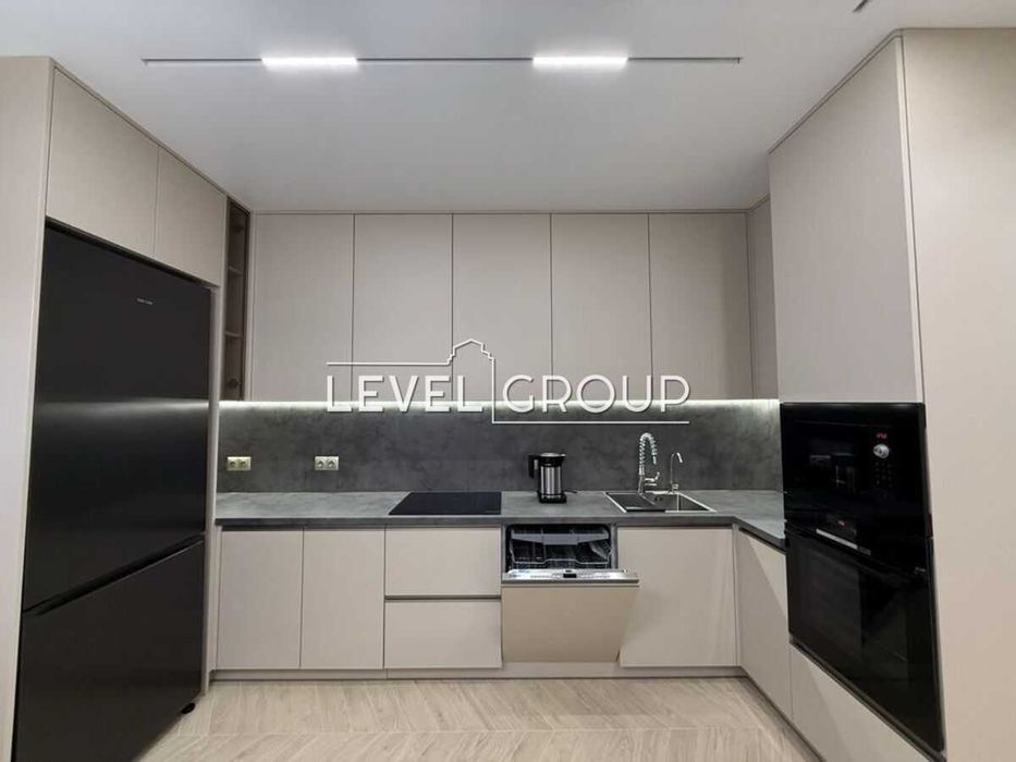 2-х к квартира в ЖК «Варшавський-2» біля ТРЦ Retroville вул. О.Олеся 9