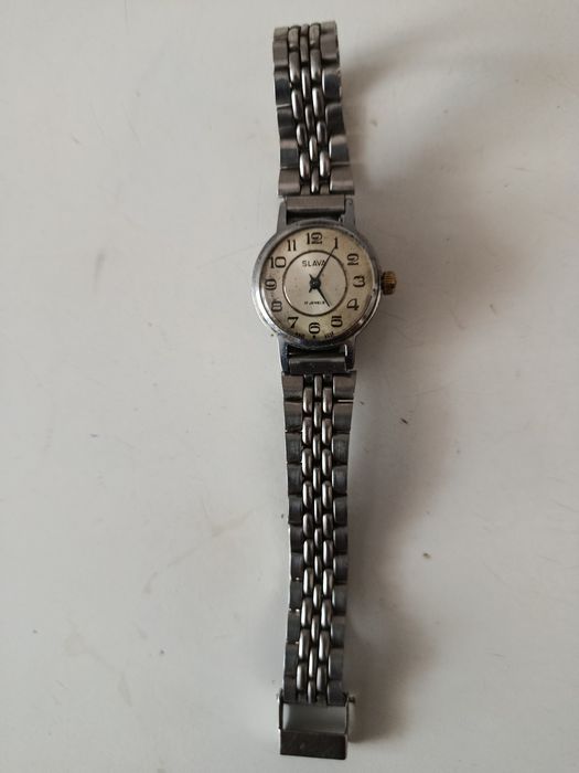 Годинник жіночий