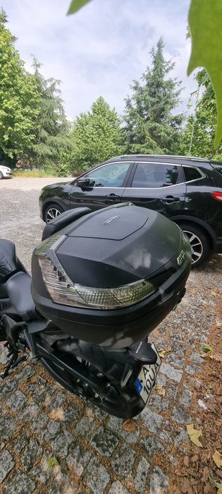 Honda CB650R Black Edition 95cv