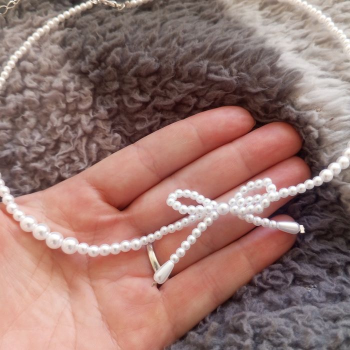 Ozdoba na szyję z perełek