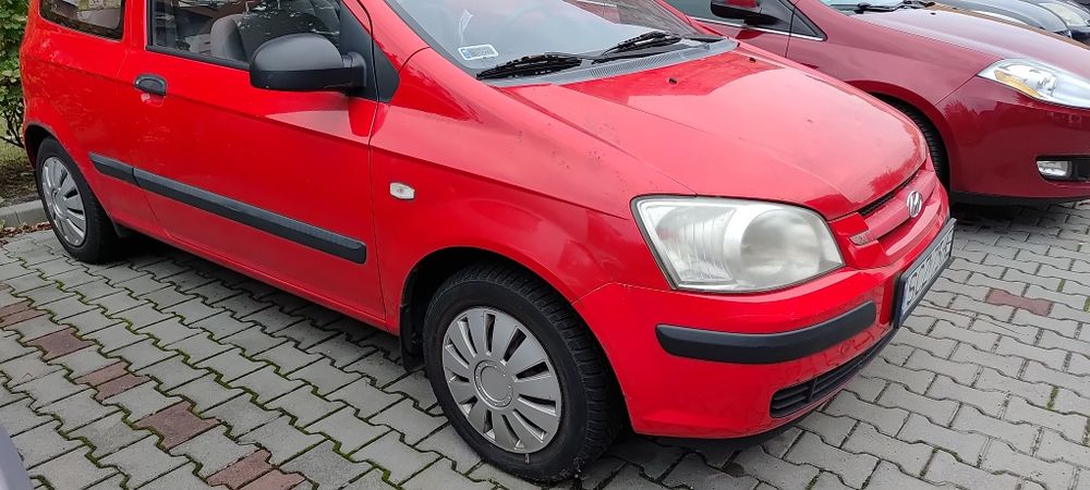 Hyundai Getz 1.3 benzyna 82KM 12V z 2003 czerwony