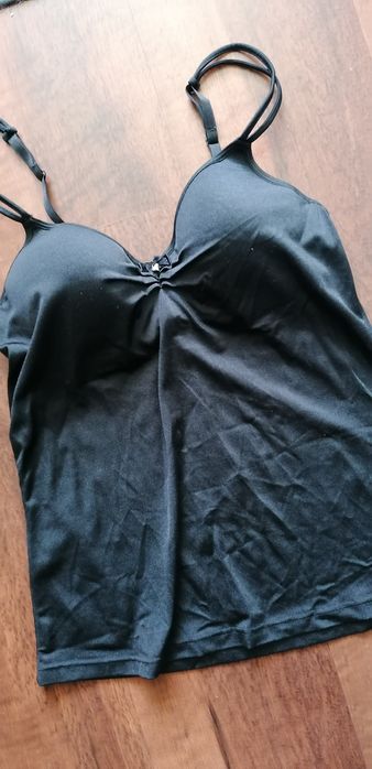 Bluzka satynowa ze stanikiem B75