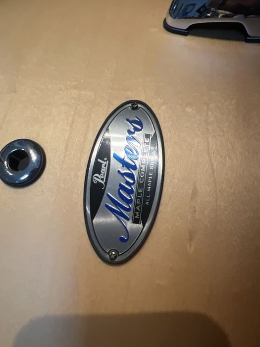 Pearl Masters Maple Complete 24/16/13 bateria acústica