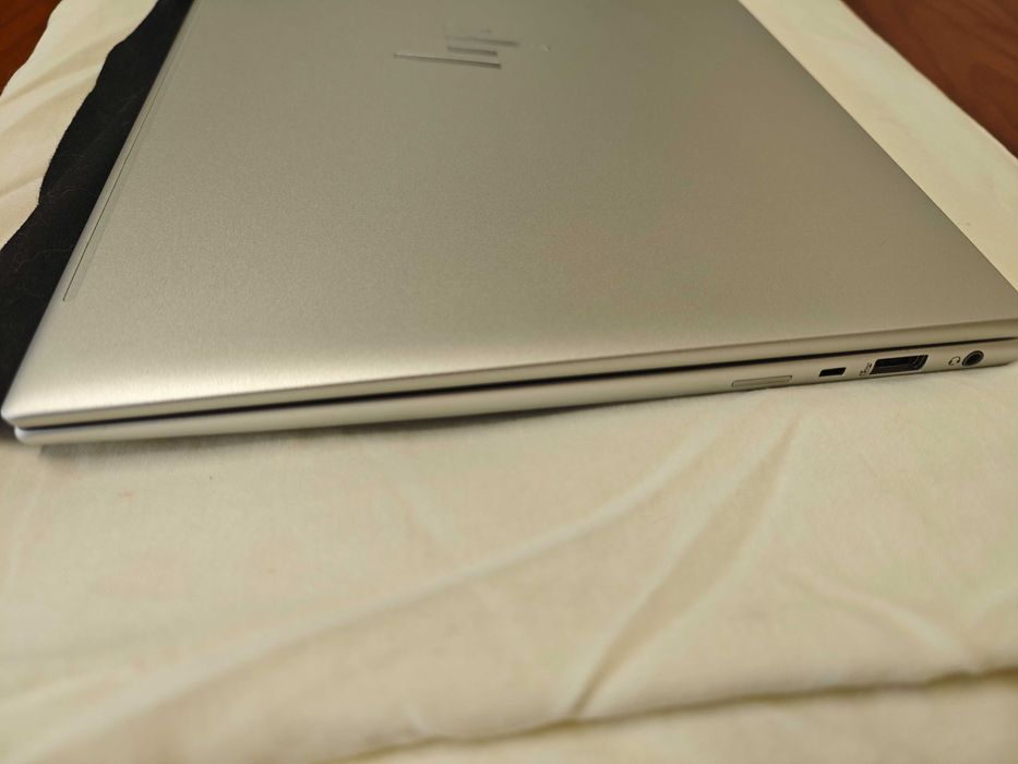 HP Elitebook 840 G11 - Core Ultra 7 155H 16GB 1TB disco