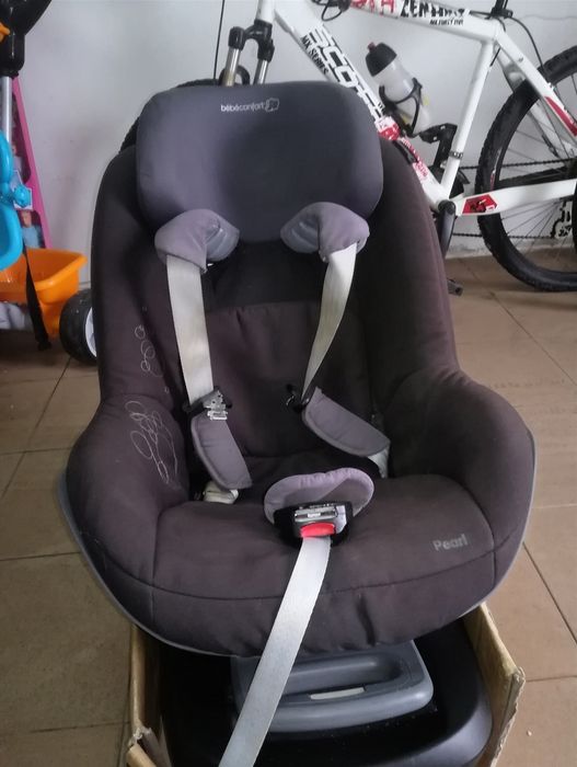 Cadeira auto bebeconfort com base isofix