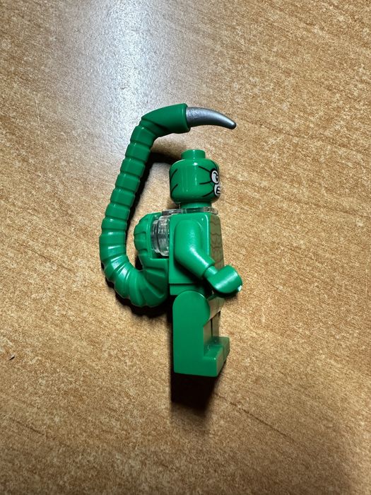 Lego Scorpion sh269 (zamiennie)