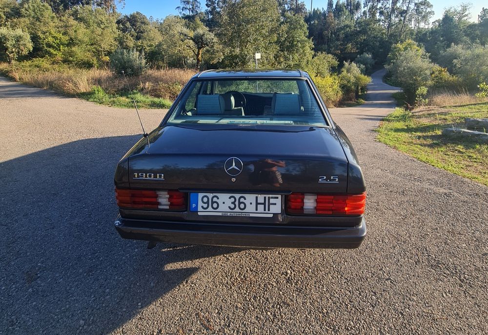 Mercedes 190   2.5