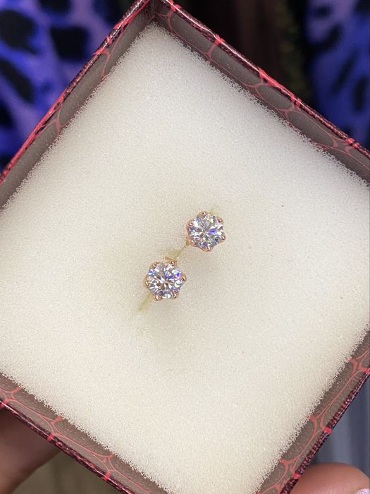 Срібні сережки з діамантами муасанітами 0.5 ct+0.5 ct, позолота 14 К( золото 585 проби, рожеве золото). Сертифікат!