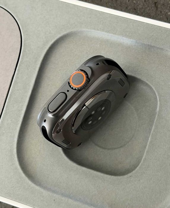 Apple Watch Ultra 3 Preto 49 mm 64 GB com Ocean Loop