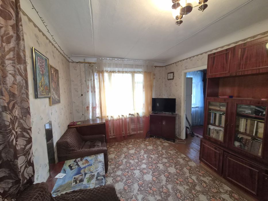 Продаж 3-х кімнатної квартири. 44 квартал. Вулиця  Рекордна.