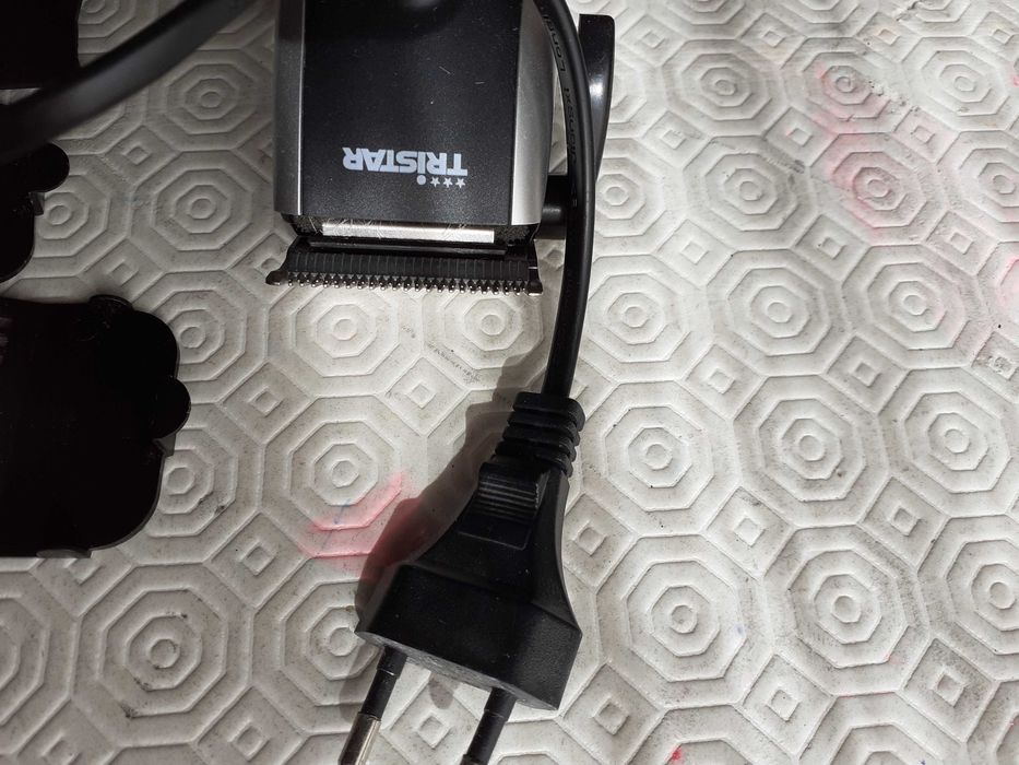 Máquina de cortar cabelo - homem