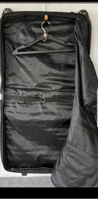 чемодан Renato Rolando для костюмов