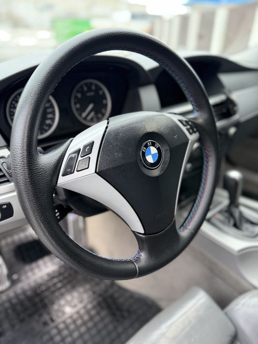 Продам BMW E60 530i