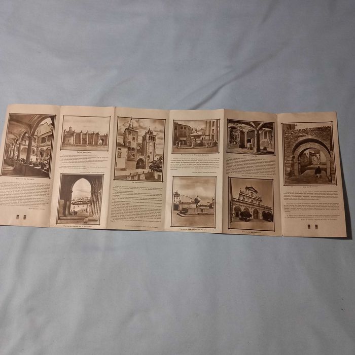 Antigo guia turístico cidade de Évora