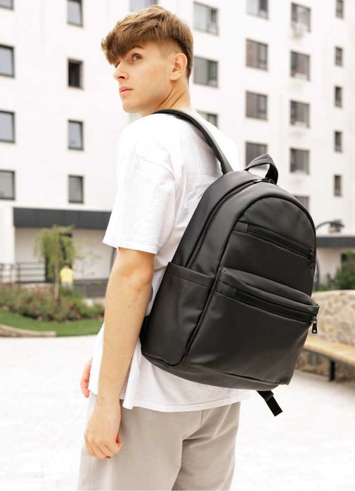 Качественный городской рюкзак ZARD LKT. Цвет: черный.