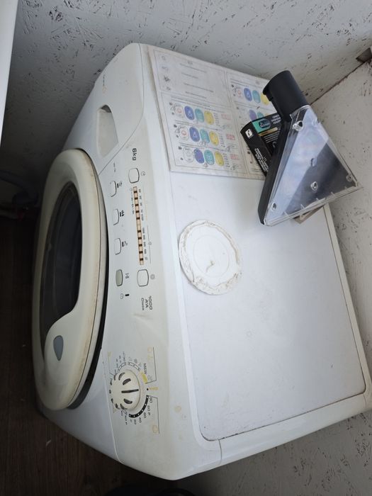 Продам стиральную машинку