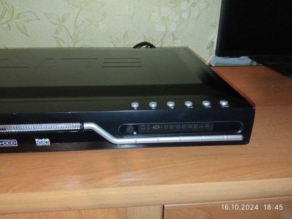 DVD плеєр Elite PV-390EX