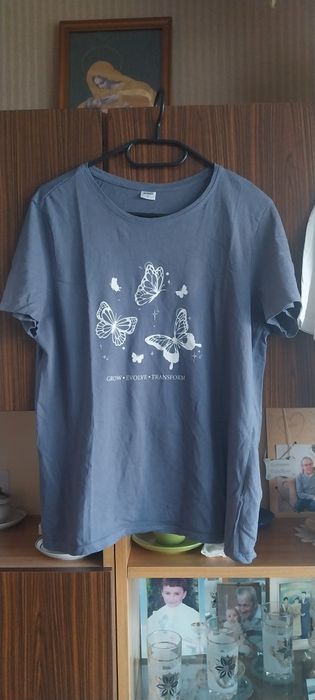 Sprzedam 3 bluzki na krótki rękaw - CENA ZA CAŁOŚĆ