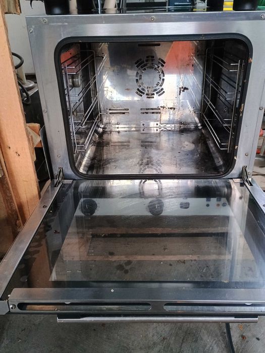 Sprzedam piec konwekcyjno- nawilżający