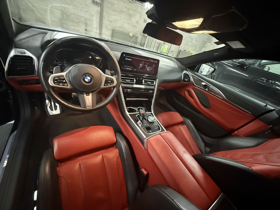 BMW 840D офіційний автомобіль