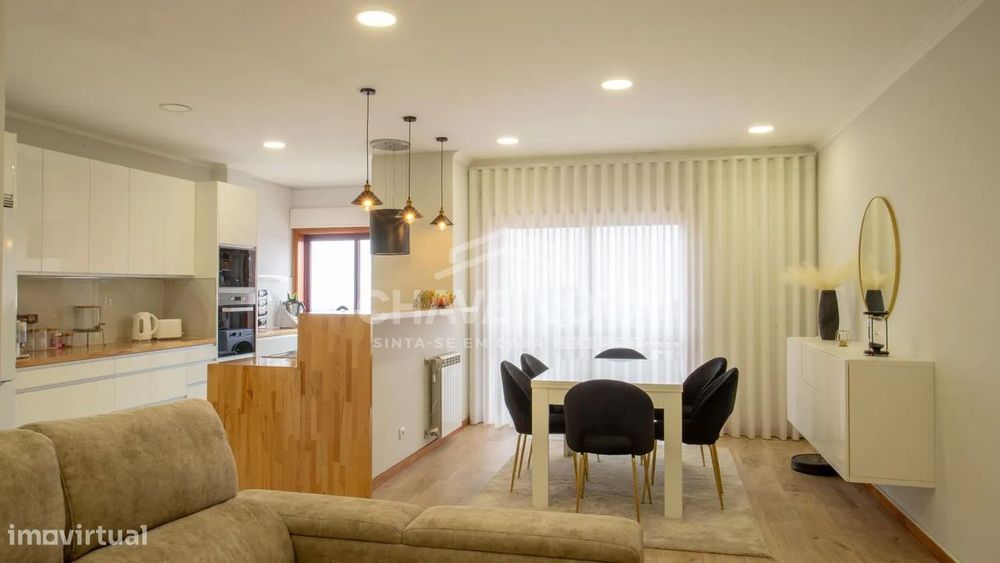 T3 Último Piso c/ Lugar de Garagem e Arrumo em Lourosa