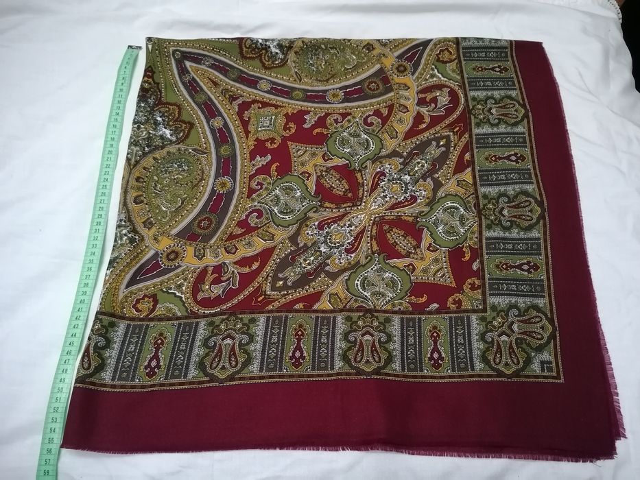 Lenços antigos de cabeça