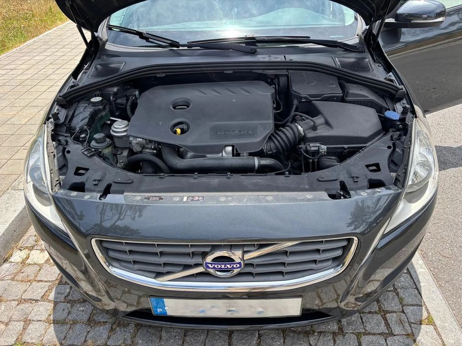 Volvo V60 DRIVe