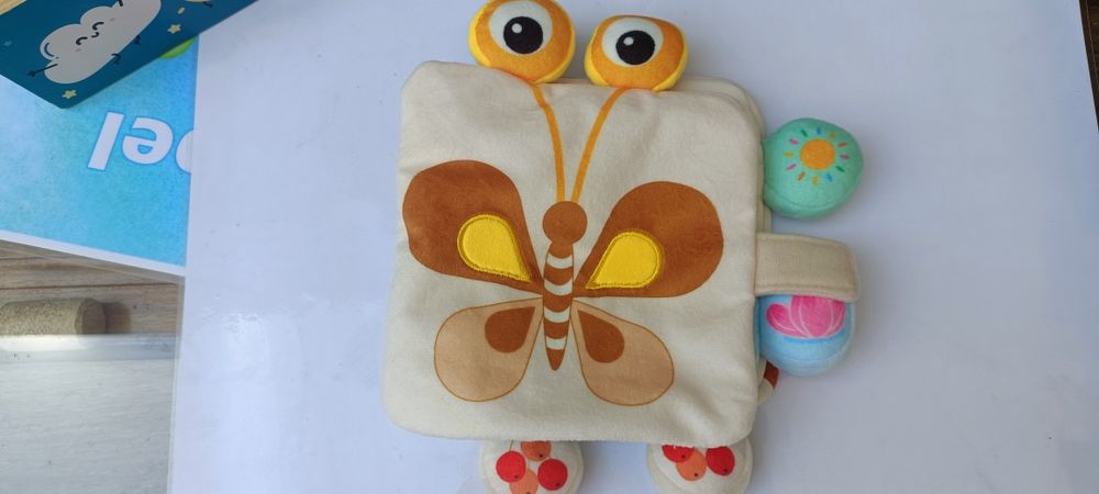 Livro bebe Montessori