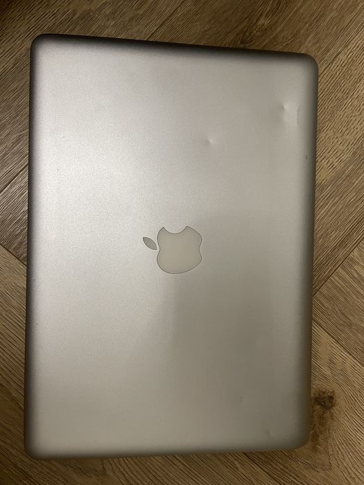 Apple Macbook pro 13 2011