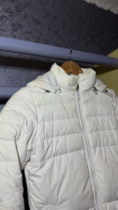 Куртка зимня біла на дівчинку